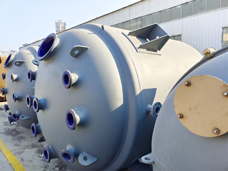 搪玻璃反應釜違章作業行為